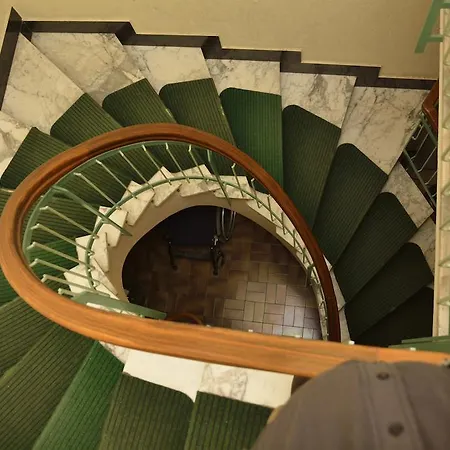 Frank Hotel Avellino